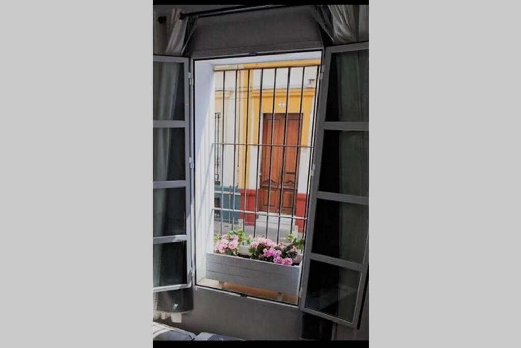 Apartament Lujoso Loft A 2Min A Pie Del Casco Historico Sewilla Zewnętrze zdjęcie